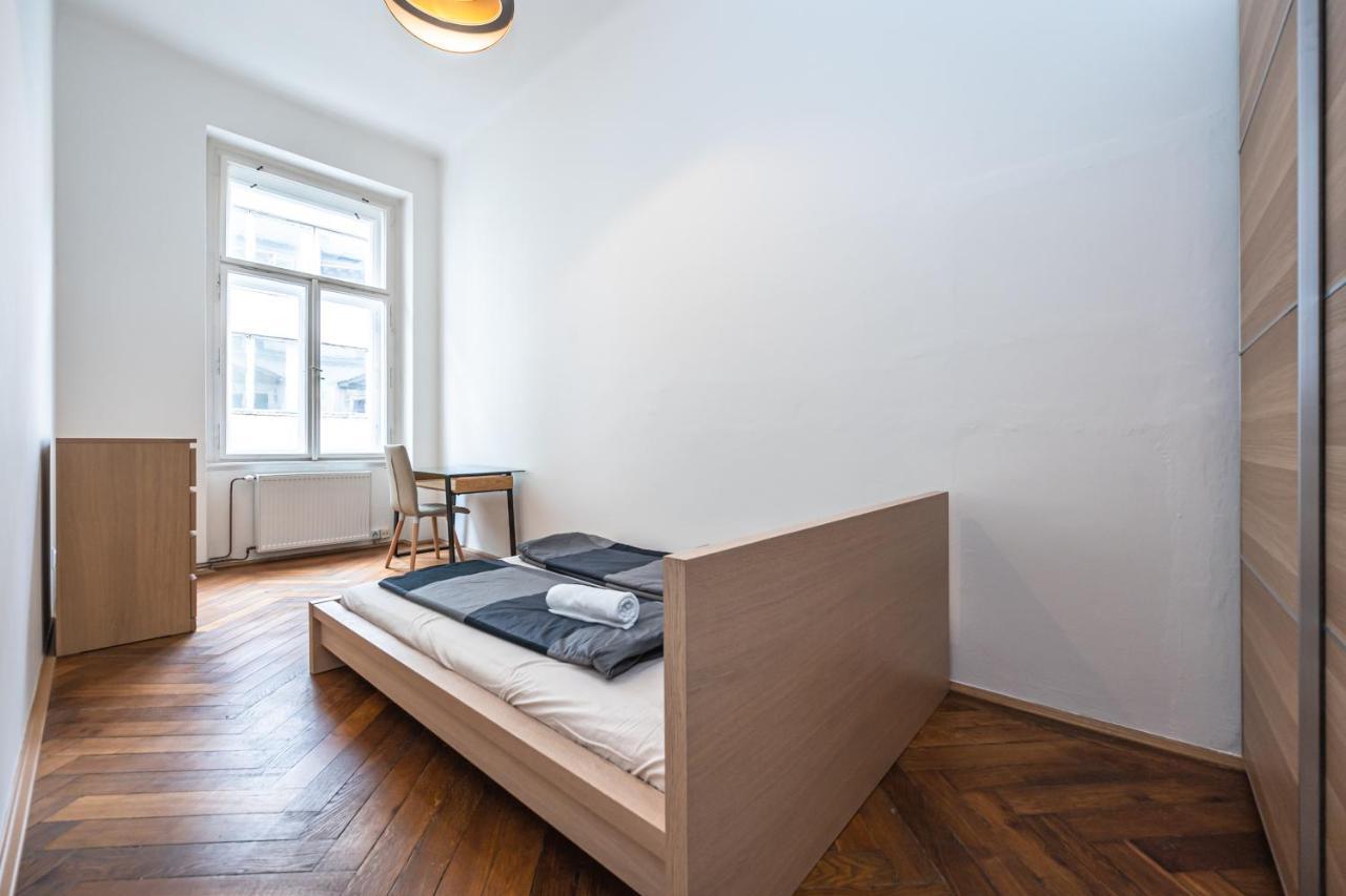New Town Central Apartment Prague Exterior photo